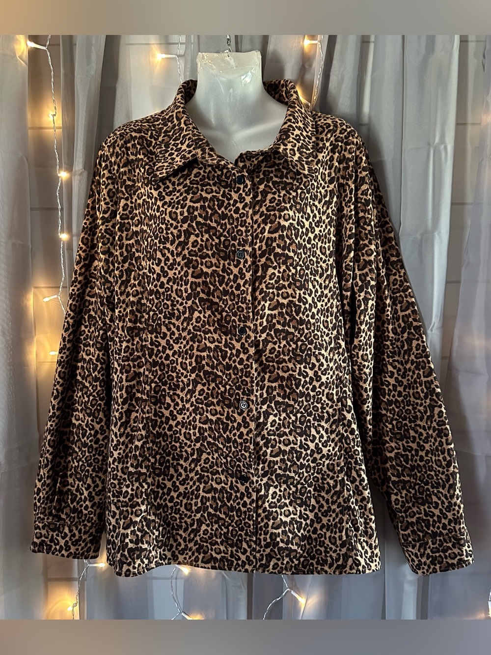 Denim and Company brown leopard print animal print button up shirt size XL